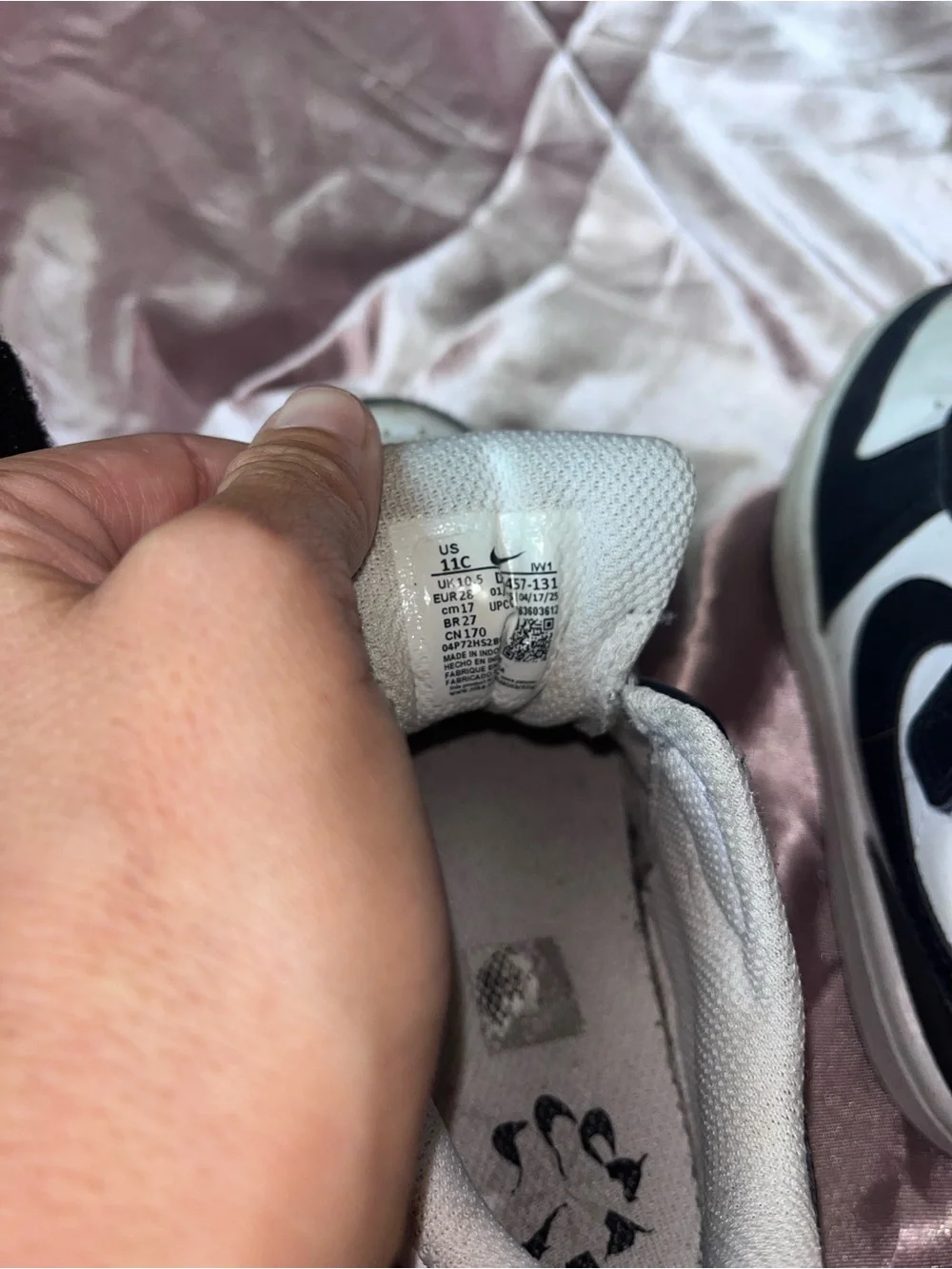 Nike Kids Black and White Velcro Low-Top Sneakers